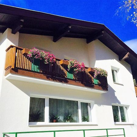 Ferienhaus Stefania Tösenssteinach エクステリア 写真